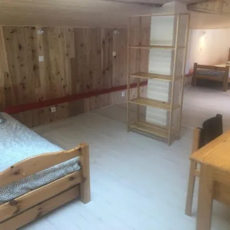 Le Neuf Holiday home